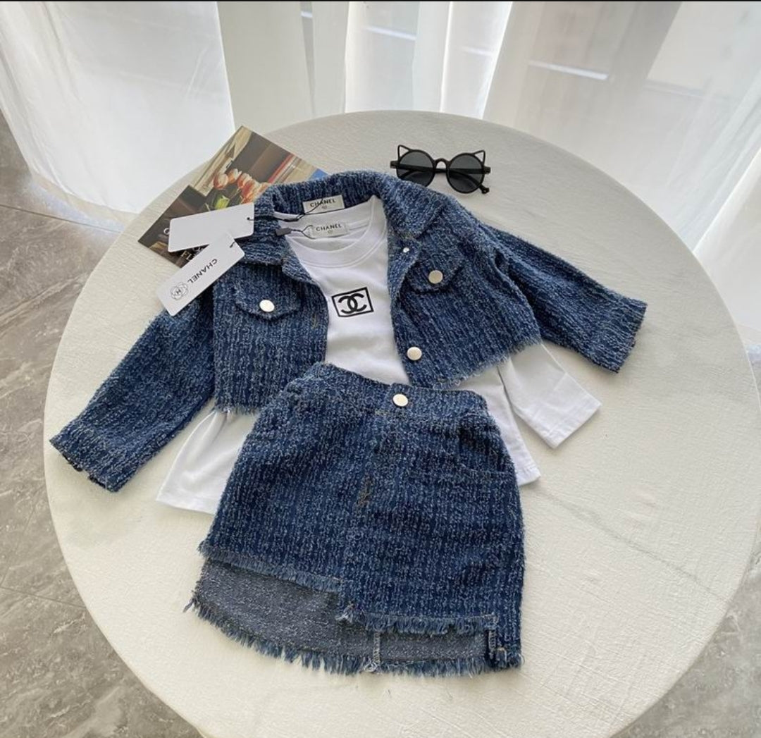 Kids clothes
