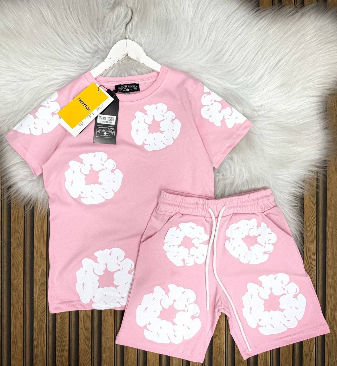 Kids clothes